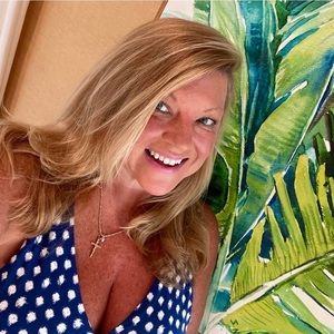 Meet your Posher, Veronica